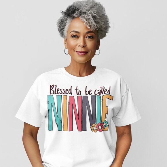 Blessed to be Called Ninnie 2 Colors Tee - Picture 2 of 2